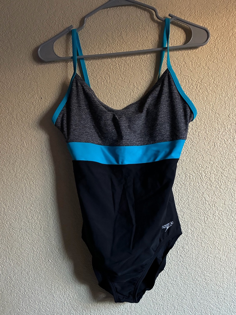 Speedo Black Blue Grey Colorblock One Piece Swimsuit Size 10